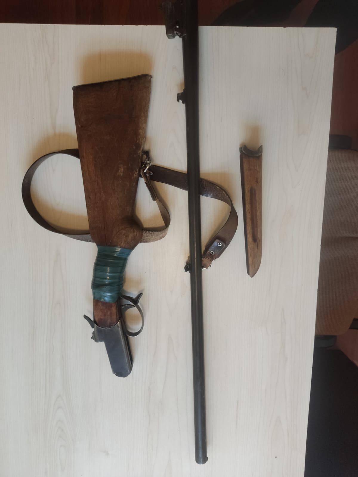 Odlu silahları polisə təhvil verdilər - FOTOLAR